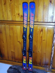 LYŽE FISCHER THE CURV JR 140CM --MODEL 2026--